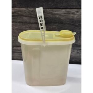 Vintage Tupperware Slim Pitcher Sheer Yellow Lid Carry Handle 1642-4 1643-10